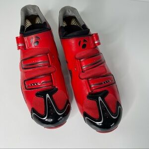 Bontrager Mens red and black spin shoes 12.5
